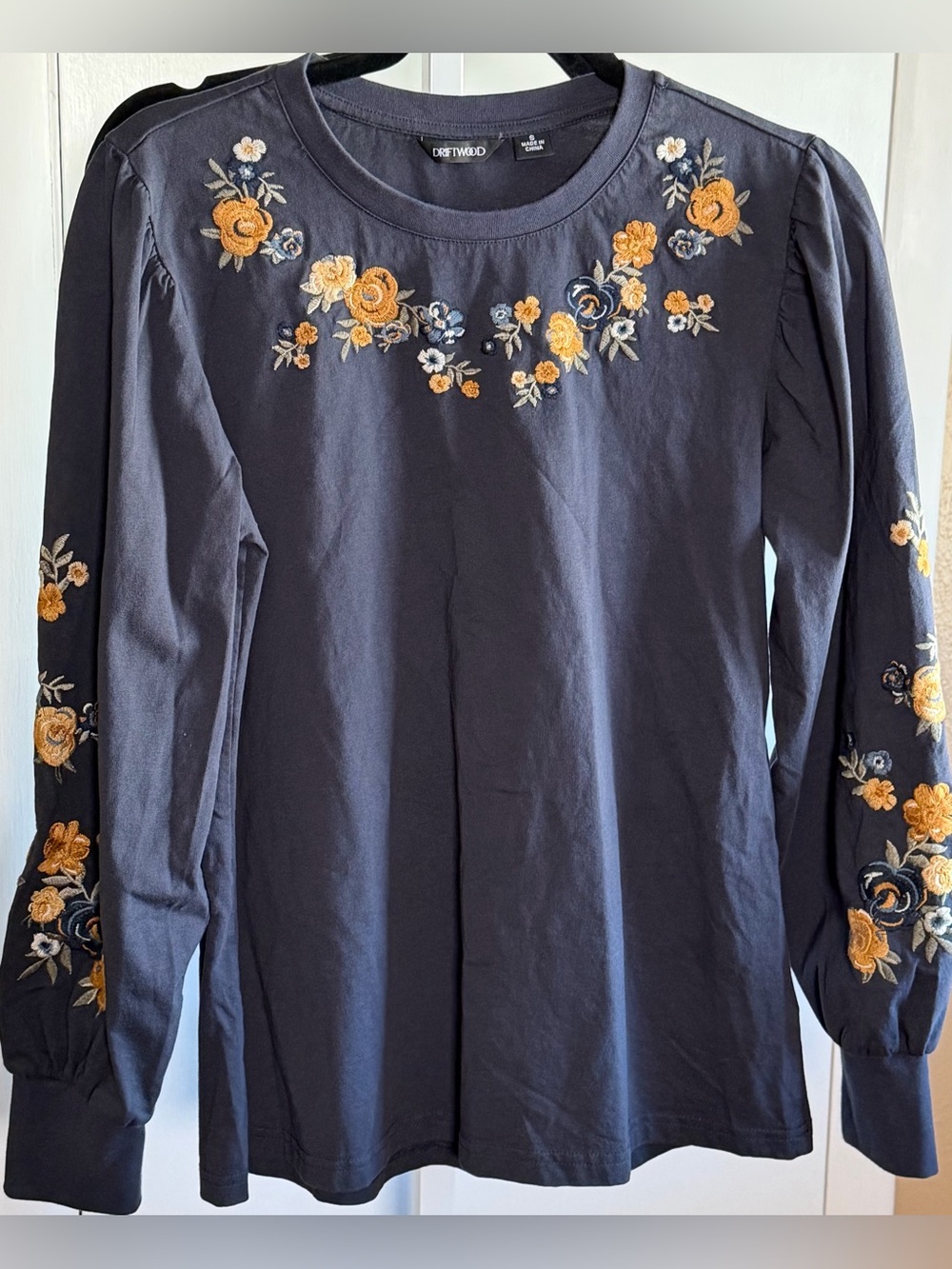 Driftwood Embroidered Floral Puff Sleeve 100% Cotton Long Sleeve Tee S